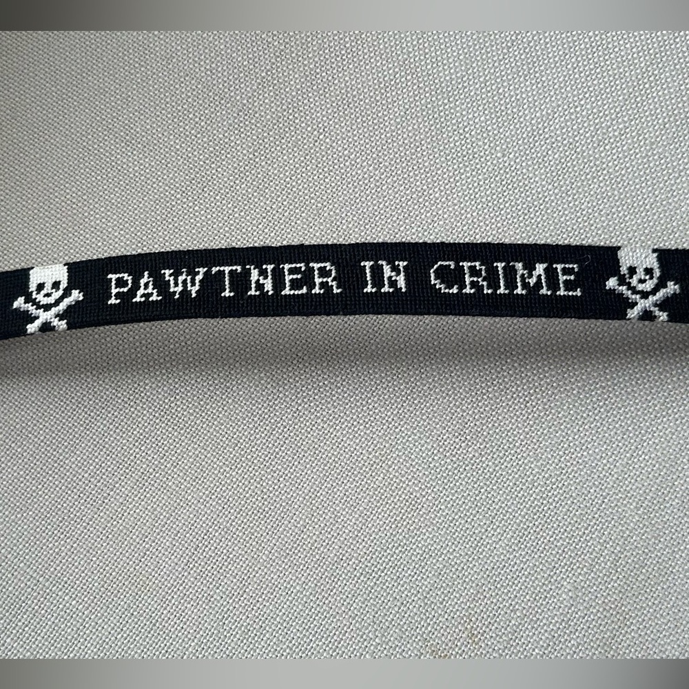 Smathers & Branson “Pawtner in Crime” Black Pet Collar
